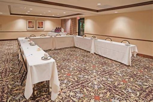 фото отеля Staybridge Suites Toledo Maumee