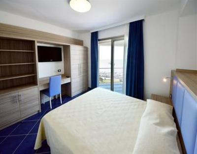 фото отеля Astro Suite Hotel