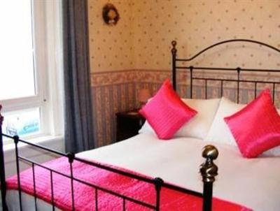 фото отеля The Royal Clarence Hotel
