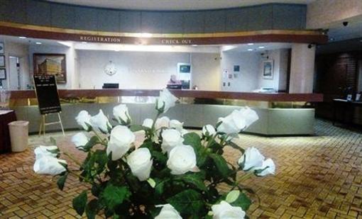 фото отеля McLure House Hotel Wheeling (West Virginia)