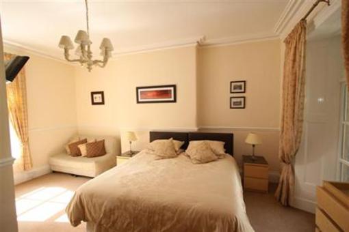 фото отеля Plas Coch Guest House