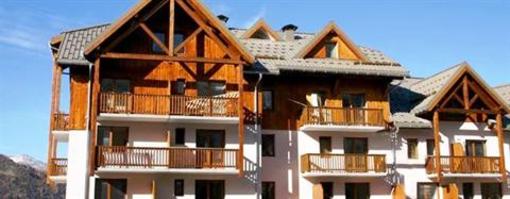 фото отеля Madame Vacances Residence Les Lodges de Pierres Valmeinier
