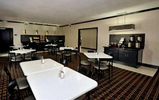 фото отеля BEST WESTERN Huntsville Inn & Suites