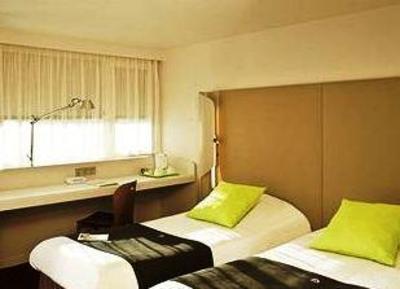 фото отеля Campanile Saint Malo Hotel Saint-Jouan-des-Guerets