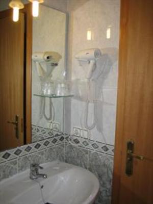 фото отеля Hostal Madruga
