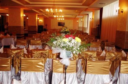 фото отеля Yaky Center Hotel Pitesti