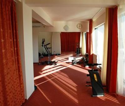 фото отеля Yaky Center Hotel Pitesti