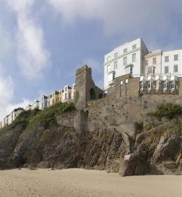 фото отеля Claremont House Saundersfoot
