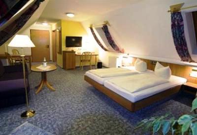 фото отеля Hotel Sonneck Schwabisch Hall