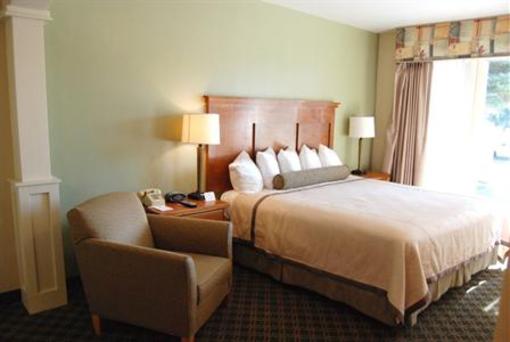 фото отеля BEST WESTERN Driftwood Inn