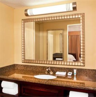 фото отеля Four Points by Sheraton West Lafayette