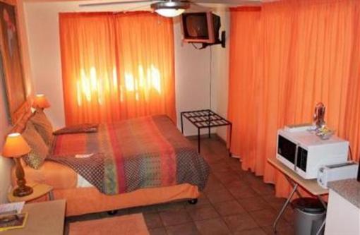 фото отеля The Ultimate Guesthouse