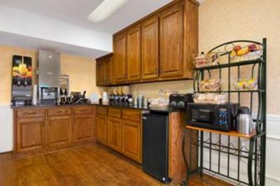 фото отеля Baymont Inn & Suites Dunn