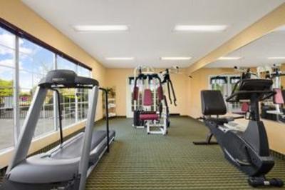 фото отеля Baymont Inn & Suites Dunn