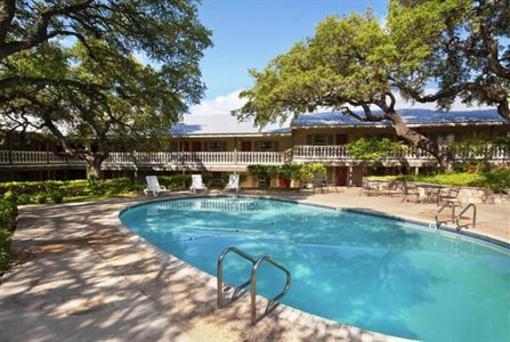 фото отеля Best Western Sunday House Inn Kerrville