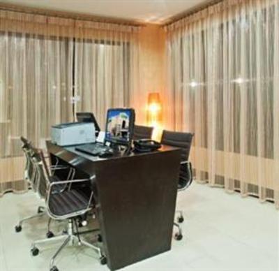 фото отеля Holiday Inn Express Arlington I-20 & Parks Mall
