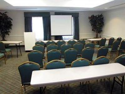 фото отеля La Quinta Inn & Suites Fort Myers Airport