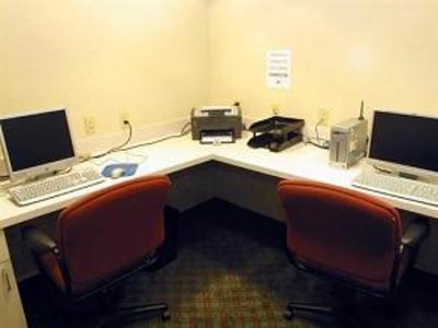 фото отеля La Quinta Inn & Suites Fort Myers Airport