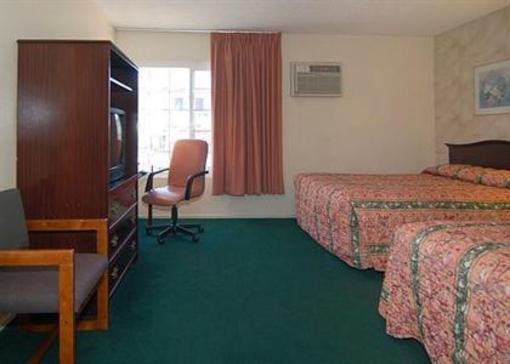 фото отеля Ramada Plaza Hotel Anaheim Area