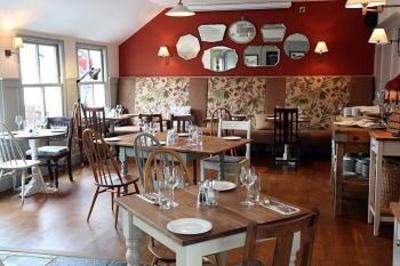 фото отеля Duke's Head Hotel Wallington London