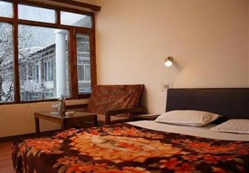 фото отеля Tourist Hotel Manali