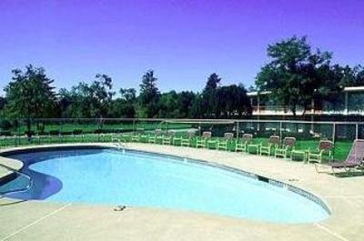 фото отеля Fireside Inn & Suites Auburn (Maine)