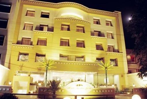 фото отеля Hotel Meraden Grand