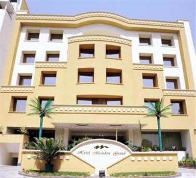 фото отеля Hotel Meraden Grand