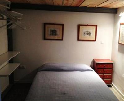фото отеля Apartamentos Almansa 11