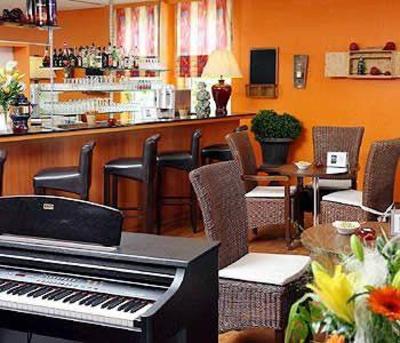 фото отеля Star Inn Hotel Regensburg