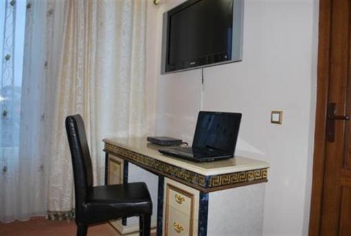 фото отеля Hotel Adria Pristina