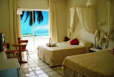 фото отеля Carmen Inn Playa Del Carmen