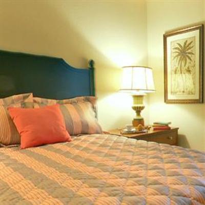 фото отеля Victoria Park Resort Davenport Loughman