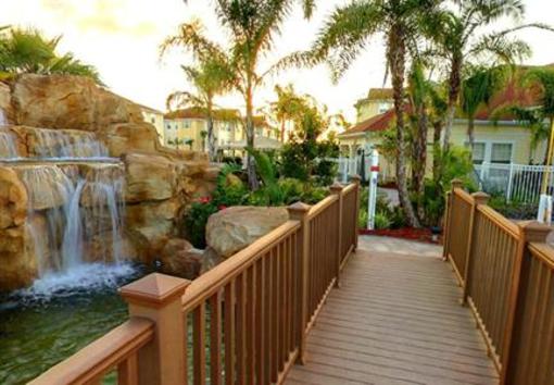 фото отеля Victoria Park Resort Davenport Loughman