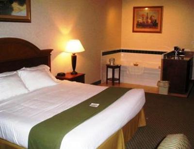 фото отеля Holiday Inn Express Hotel & Suites Elkhart-South