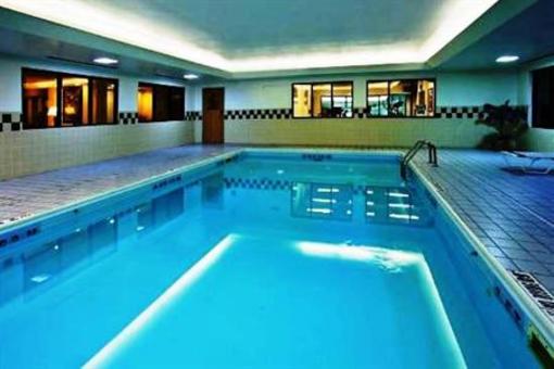 фото отеля Holiday Inn Express Hotel & Suites Elkhart-South