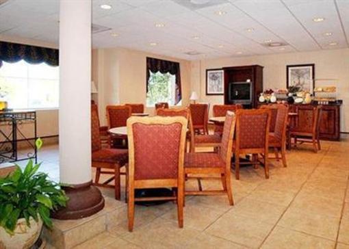 фото отеля Comfort Suites Summerville