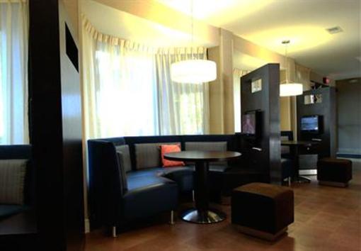 фото отеля Courtyard by Marriott Jackson
