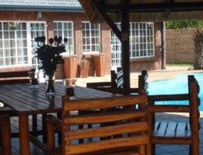 фото отеля Rustic Rose Guest House