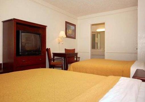 фото отеля Quality Inn Denver