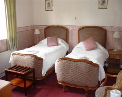фото отеля Fox and Hounds Country Hotel Chulmleigh