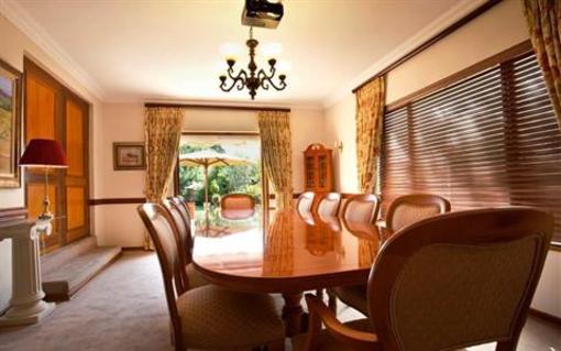 фото отеля Bellgrove House