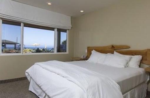 фото отеля Cambria Shores Inn