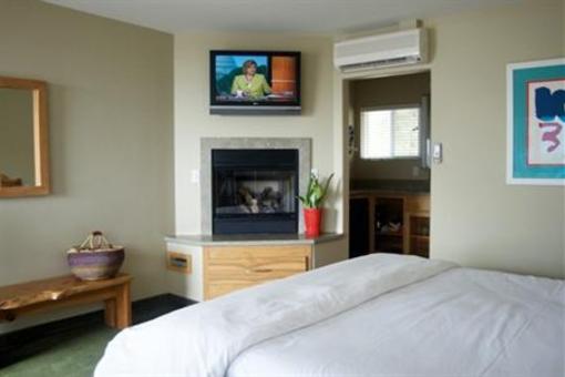 фото отеля Cambria Shores Inn
