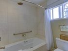фото отеля Cambria Shores Inn