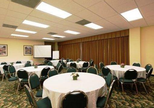фото отеля Quality Inn Downtown Convention Center