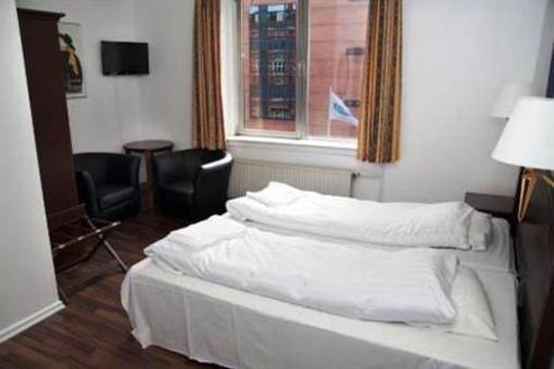 фото отеля Prinsen Hotel Aalborg
