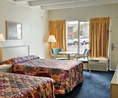 фото отеля Days Inn Central Clearwater
