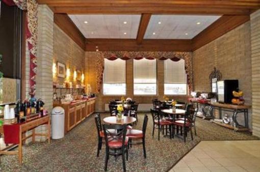 фото отеля BEST WESTERN Ahtanum Inn
