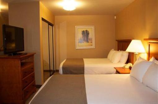 фото отеля BEST WESTERN Ahtanum Inn